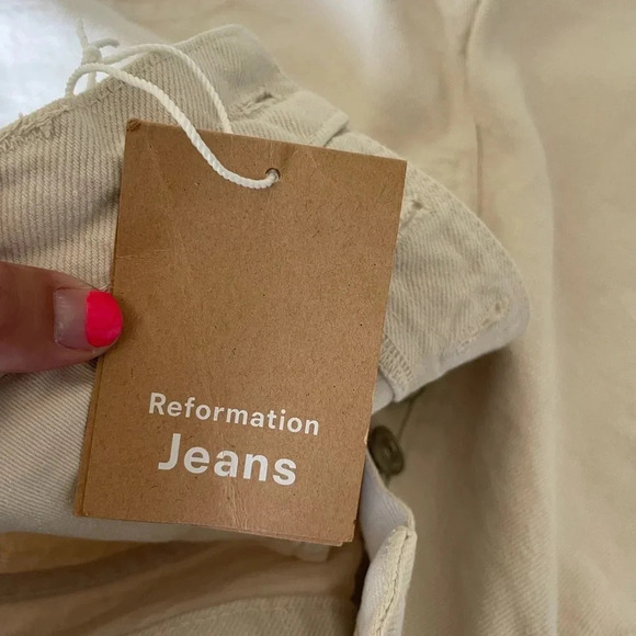 Reformation Cream Jean Shorts - Picture 9 of 9